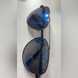 Chic Black and Blue Sunglasses